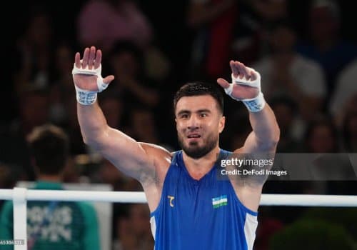 Бой Баходира Жалолова отменен