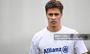 "Ювентус" Йилдиз учун АПЛнинг гранд клуби томонидан тушган таклифни рад этди