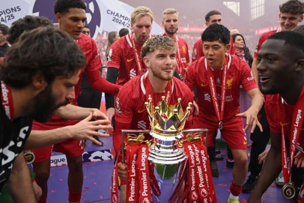 Футболчи жаҳон чемпионатига бориш учун жамоасидан кетмоқчи