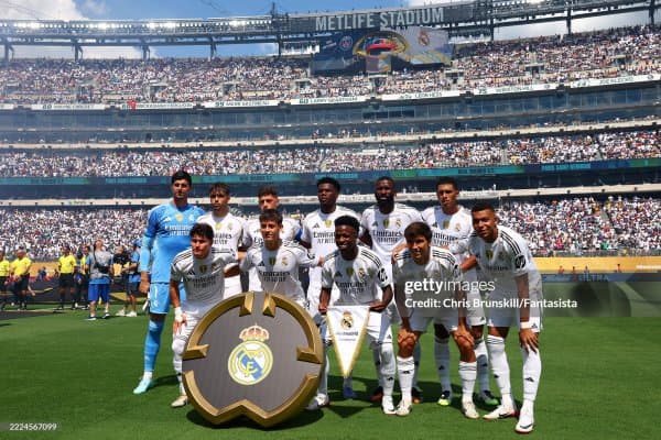 "Реал" футболчилари катта турнирдан қанча ишлаб олди?