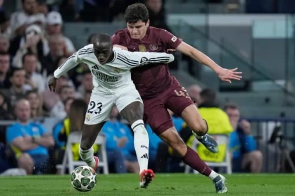 “Реал” Ҳусановнинг жамоадоши учун икки юлдузини беради