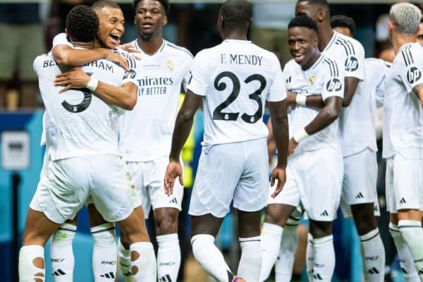 "Реал" учта юлдузини сотувга қўйди