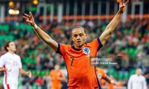 "Челси" Хави Симонс бўйича музокараларни давом эттирмоқда