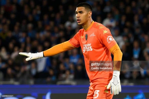 "Рома" "Милан"нинг собиқ дарвозабонини қўлга киритиш арафасида