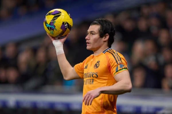 “Реал” суперклуб сўраган футболчини бермади