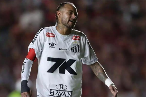 Неймар кутилмаган қарор қабул қилди