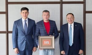 Сингапурда WADA Президенти билан учрашув бўлиб ўтди 