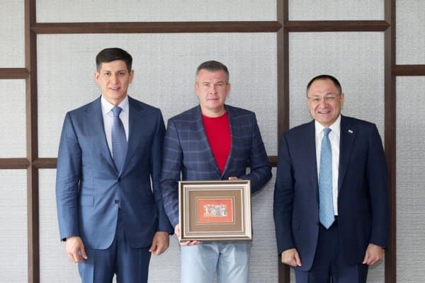 Сингапурда WADA Президенти билан учрашув бўлиб ўтди 