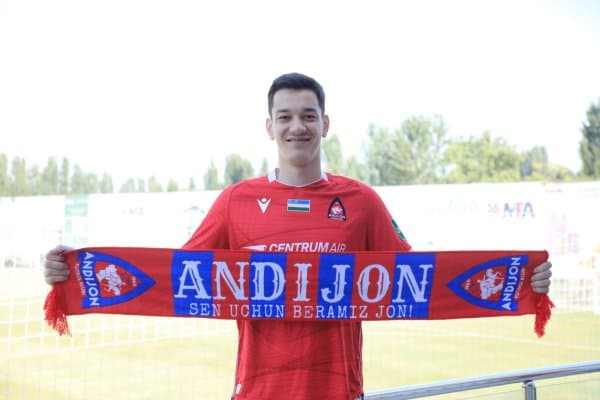 Шахзод Азмиддинов: "Бундай футболчилар билан кучли учталикка кирса бўлади"