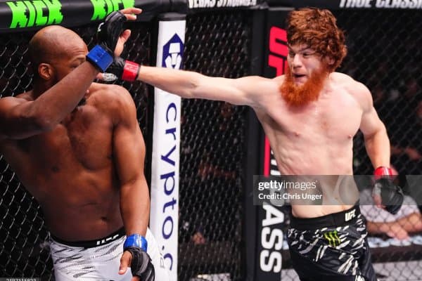 Шара Буллет: "Майкл Пейж, тақдир меҳрибон бўлса, биз яна учрашамиз"