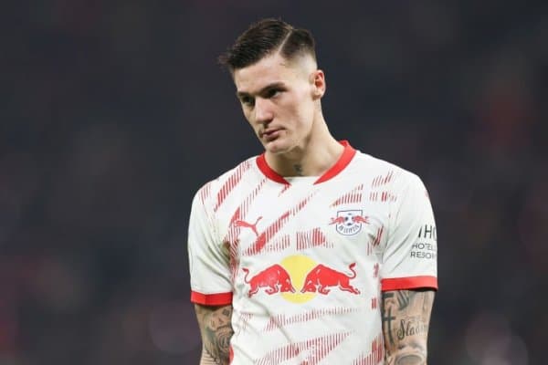 Шешко трансфери учун АПЛ клубидан яхши таклиф келиб тушди