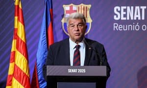 Лапорта: "Барселона" барча совринлар учун кураш олиб боради"