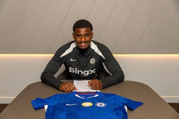 Хато нега айнан "Челси"ни танлаганини айтди