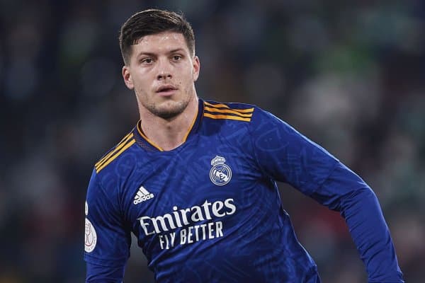 "Реал" собиқ футболчиси фаолиятини Грецияда давом эттиради