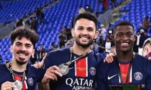 АПЛнинг топ-клублари ПСЖнинг португалиялик футболчисига қизиқмоқда