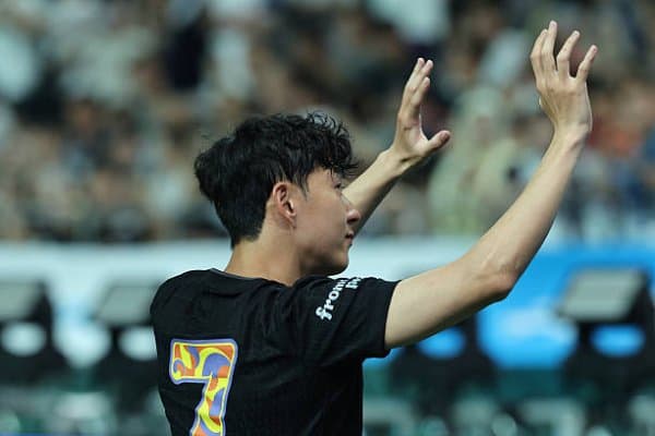 Сон "Тоттенхэм" билан хайрлашар экан, ижтимоий тармоқ орқали мухлислар ва жамоага самимий мурожаат йўллади