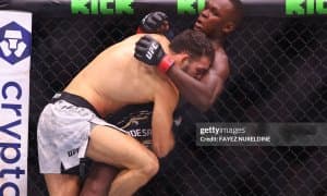 Исраэль Адесаньяни енган ММА устаси чемпионлик жангини суғурталашдан нега воз кечди?