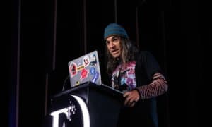 "Реал" мухлиси бўлган Алонсо Испания ҳакамлар қўмитасини тарк этди