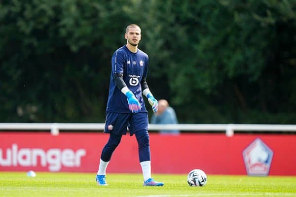 ПСЖ янги дарвозабон билан шартнома имзолади