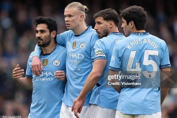 “Манчестер Сити”ни яна бир машҳур юлдуз тарк этади