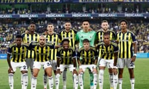 Моуриньо "Фенербахче"ни Чемпионлар лигаси саралашининг ҳал қилувчи — плей-офф босқичига олиб чиқди