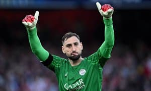 Доннарумма ПСЖ мухлислари билан хайрлашди! 