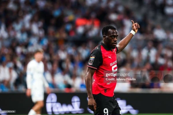 Лига 1 тўпурарларидан бири "Ноттингем Форест"га ўтиши мумкин