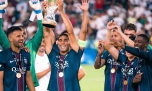 Ҳакими: "Ўйлашимча, биз бу совринга лойиқ эмасмиз"