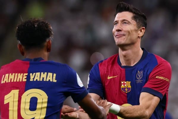 Левандовски: "Реал" Ямалга ўхшаган футболчини топмоқчи. Лекин буни иложи йўқ"