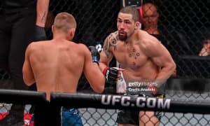 Хамзат Чимаевни ким тўхтата олади? Роберт Уиттакер жавоб берди