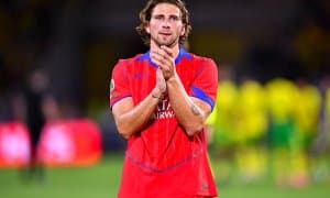 Забарний: "ПСЖдаги дебютим кутганимдек бўлди"