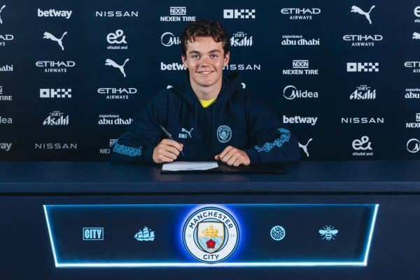 "Манчестер Сити" ёзда сотиб олган футболчисини ижарага бериб юборди