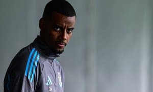 Исак ижтимоий тармоқлар орқали "Ньюкасл"дан кетмоқчи эканлигини маълум қилди!