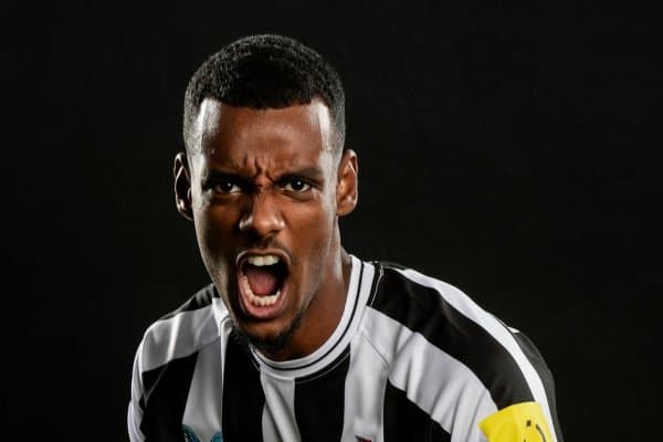 “Ньюкасл”: Ҳеч ким сенга ваъда бермаган!