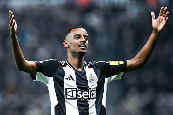 "Ньюкасл" афсонаси Исак ва унинг агентини танқид қилди