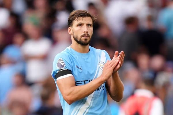 "Манчестер Сити" ҳимоячиси билан шартномасини узайтирди