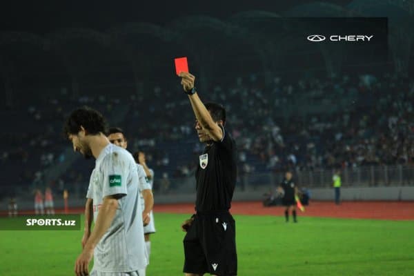 "Андижон" - "Пахтакор" ўйинидан галерея