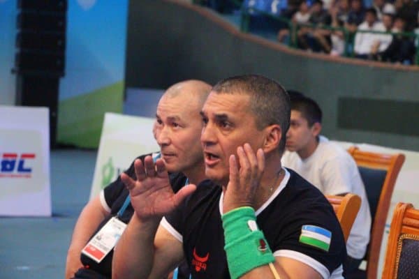 Бокс. Икки мураббийимиз фахрий унвон ва орден билан мукофотланди