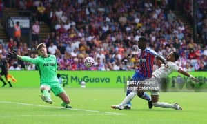 АПЛ. "Эвертон" ўз майдонида "Брайтон"ни мағлуб этди, "Кристал Пэлас" эса "Ноттингем Форест" билан дуранг ўйнади