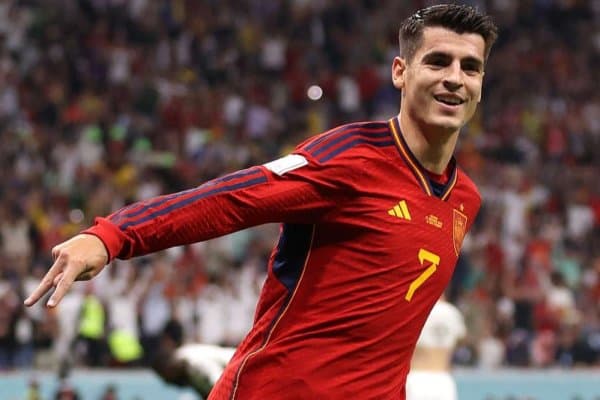 Испанлар Италияни "босиб" олмоқда