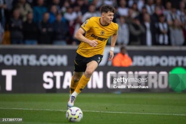 "Вулверхэмптон" "Ньюкасл"нинг ҳужумчи бўйича юборган икки таклифини ҳам рад этди