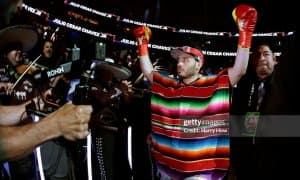 Гиёҳванд моддалар картели билан алоқада айбланган WBC собиқ чемпиони Мексикада ҳибсдан озод қилинди!