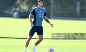 "Милан" "Арсенал" ҳимоячисини ўз сафига қўшиб олиш ниятида