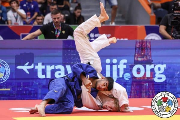 Яна бир ёш дзюдочимиз жаҳон чемпионатида шоҳсупага кўтарилди