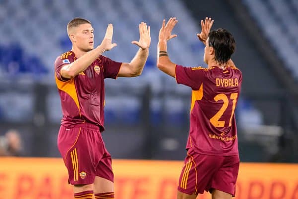 "Милан" "Рома" ҳужумчиси учун курашни давом эттирмоқда