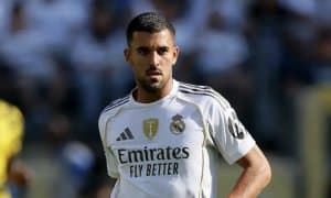 Алонсо "Реал" ярим ҳимоячиси жамоадан кетмаслигини айтди