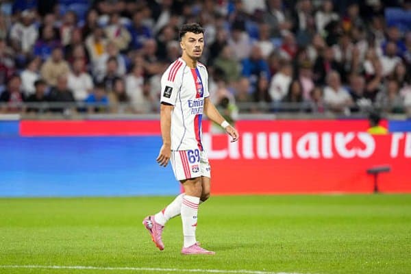 Микаутадзе "Вильярреал"га ўтиши мумкин