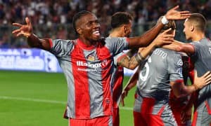 А Серия. "Кремонезе" сўнгги дақиқаларда ғалабани илиб кетди. "Милан" эса ишончли ҳисобда "Лечче"ни мағлубиятга учратди  