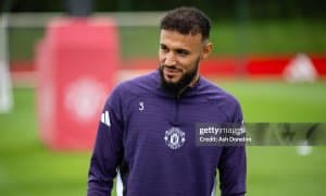 МЮ ҳимоячиси "Ювентус" нишонига айланди