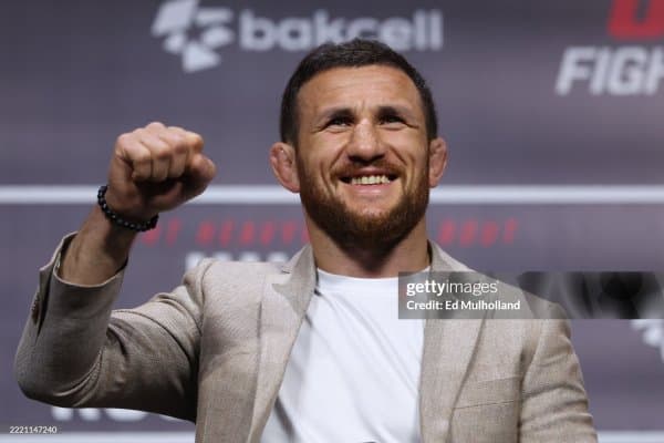 Мераб Двалишвили UFC нинг супер юлдузи билан машғулот ўтказмоқчи